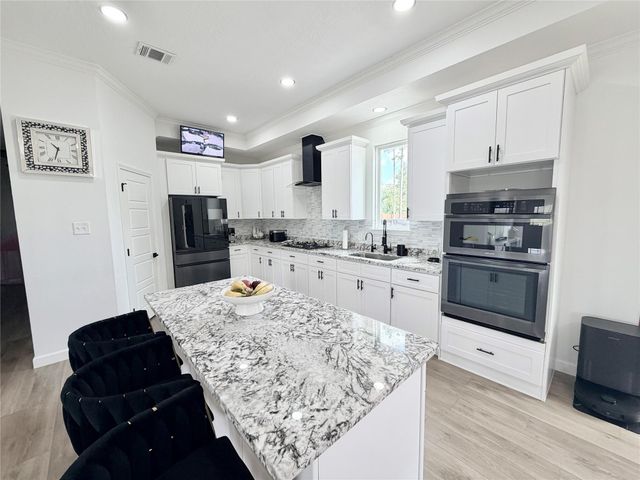 2379 Road 5838, Cleveland, TX 77327