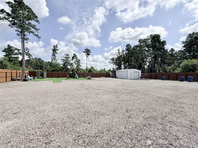 2379 Road 5838, Cleveland, TX 77327
