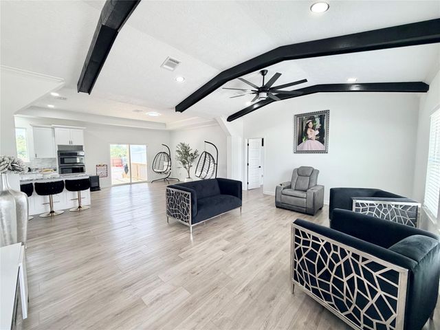 2379 Road 5838, Cleveland, TX 77327