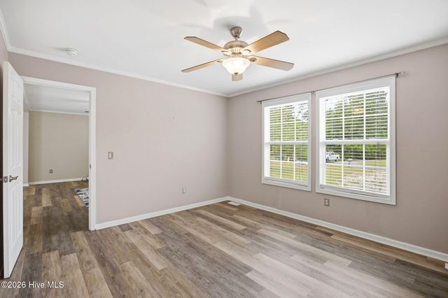 100 Fox Run Drive, Hampstead, NC 28443