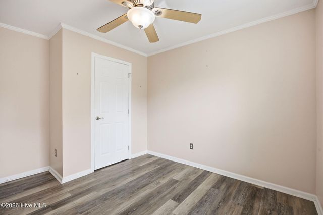 100 Fox Run Drive, Hampstead, NC 28443
