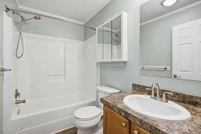 100 Fox Run Drive, Hampstead, NC 28443