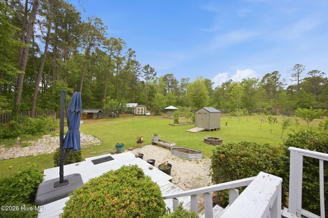 100 Fox Run Drive, Hampstead, NC 28443