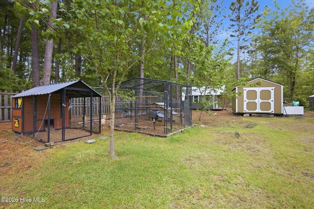 100 Fox Run Drive, Hampstead, NC 28443