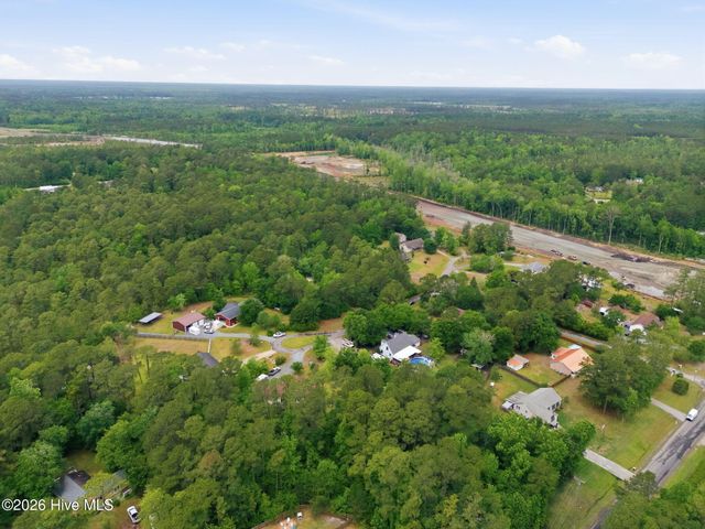 100 Fox Run Drive, Hampstead, NC 28443