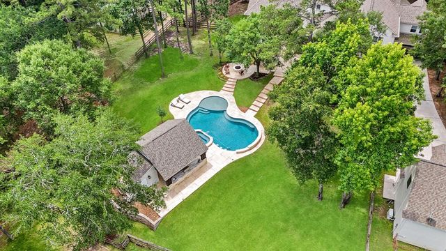 8902 Sendera Drive, Magnolia, TX 77354