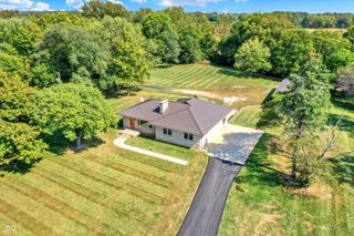 10620 N 300 E, Morristown, IN 46161