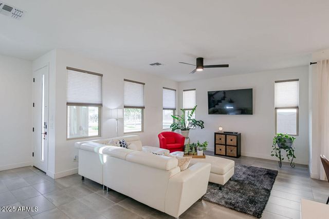 25619 N 21ST Avenue, Phoenix, AZ 85085