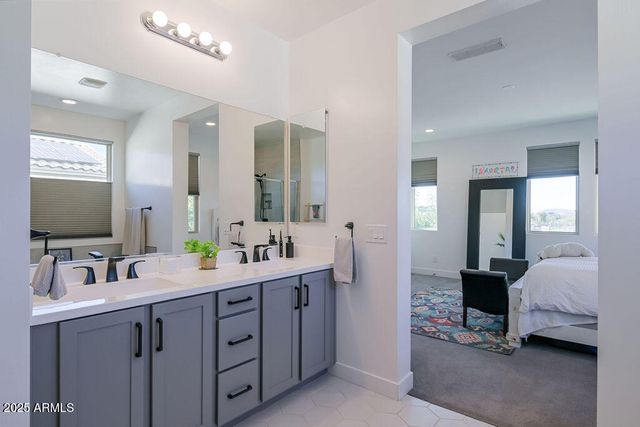 25619 N 21ST Avenue, Phoenix, AZ 85085