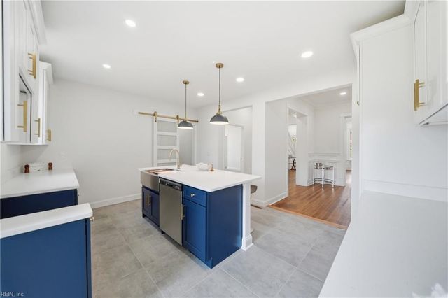 14 Parkview AVE, Portsmouth, VA 23704