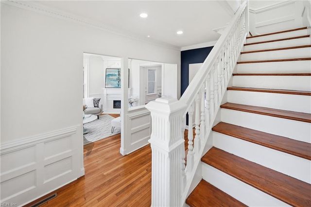 14 Parkview AVE, Portsmouth, VA 23704