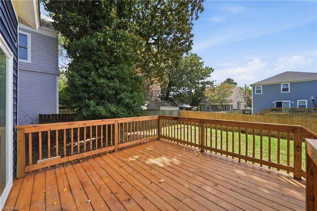 14 Parkview AVE, Portsmouth, VA 23704