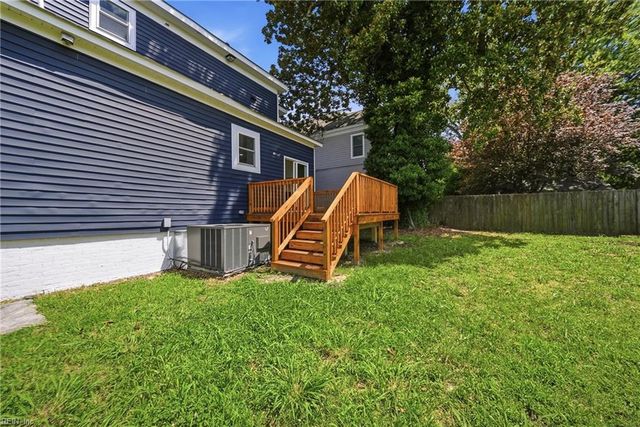 14 Parkview AVE, Portsmouth, VA 23704