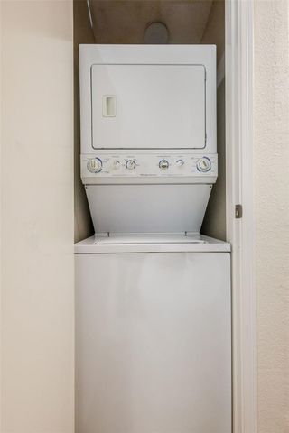 3100 Jeanetta Street 1404, Houston, TX 77063