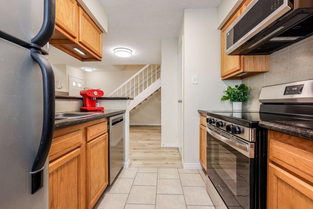 3100 Jeanetta Street 1404, Houston, TX 77063