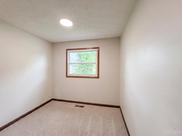 836 Walter Avenue, Fairfield, OH 45014