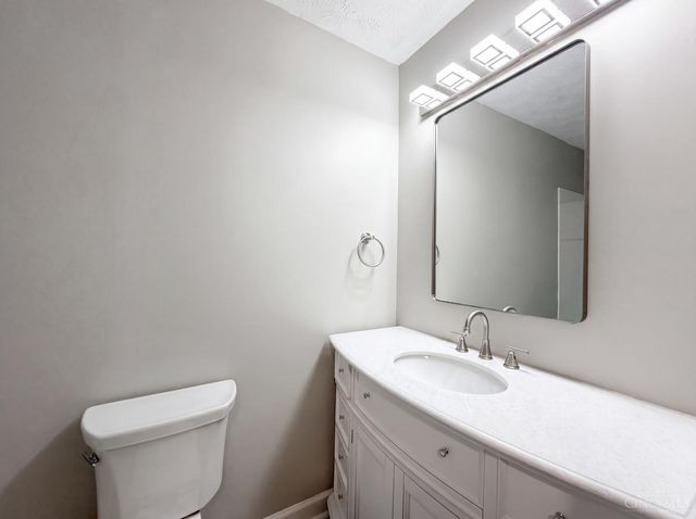 836 Walter Avenue, Fairfield, OH 45014