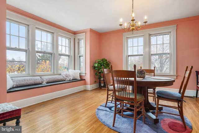 300 BAER AVE, Hanover, PA 17331