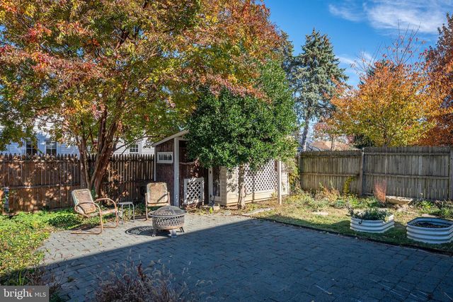 300 BAER AVE, Hanover, PA 17331