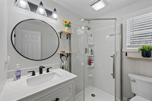 24 Shirley Ln, Shrewsbury, MA 01545