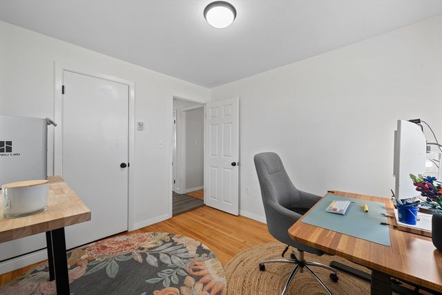 24 Shirley Ln, Shrewsbury, MA 01545