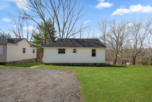 24 Shirley Ln, Shrewsbury, MA 01545