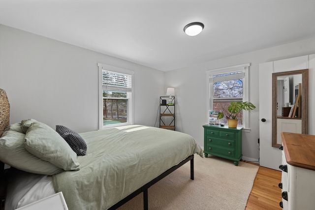 24 Shirley Ln, Shrewsbury, MA 01545