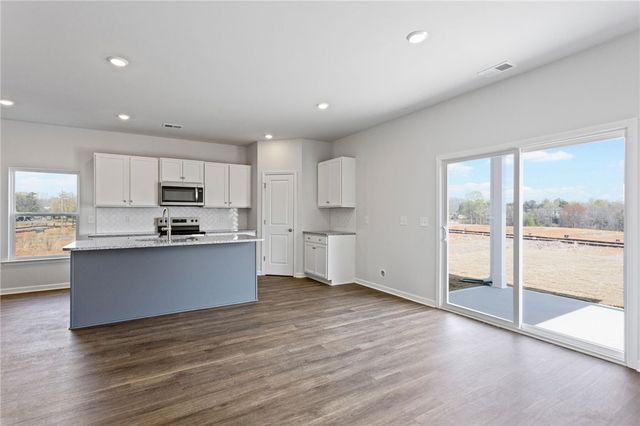 135 Cedar Shoals Court, Easley, SC 29640