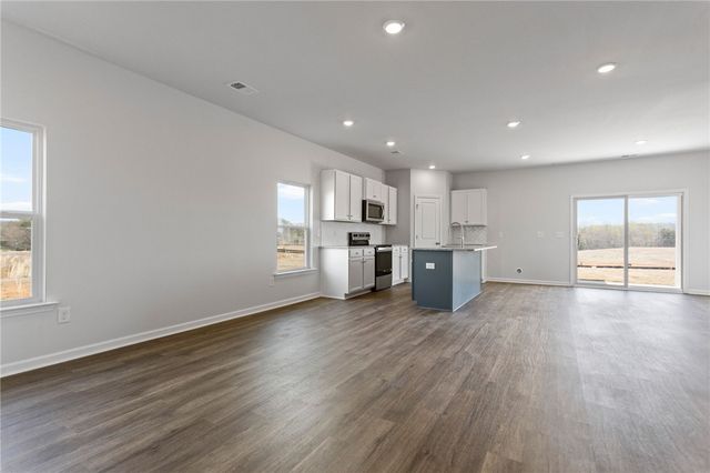 135 Cedar Shoals Court, Easley, SC 29640