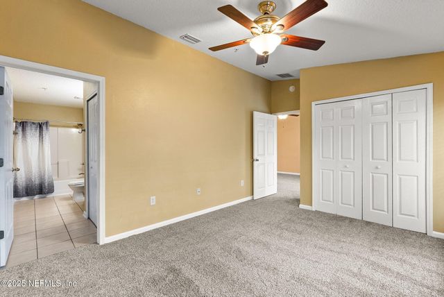 6105 MAGGIES Circle, 113, Jacksonville, FL 32244