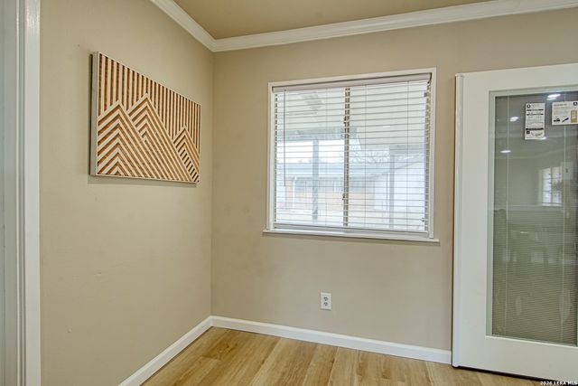 710 Meadow Side, San Antonio, TX 78227