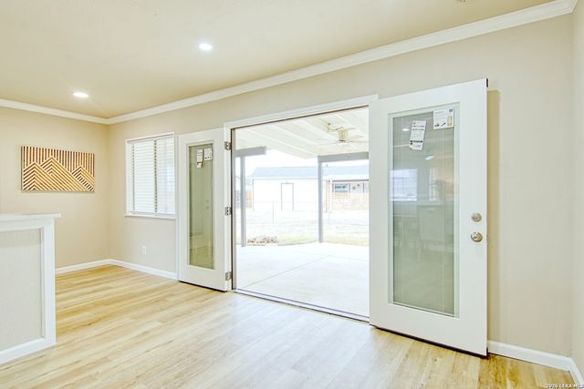 710 Meadow Side, San Antonio, TX 78227