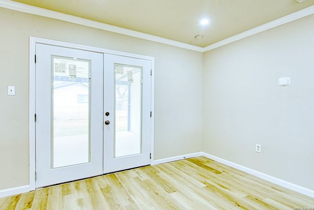 710 Meadow Side, San Antonio, TX 78227