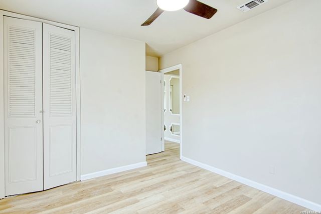 710 Meadow Side, San Antonio, TX 78227