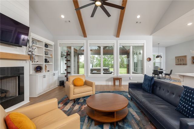 1423 River Point Road, Fayetteville, AR 72703