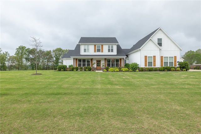 1423 River Point Road, Fayetteville, AR 72703