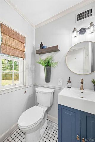 5 Frederick Lane, Glendale, MO 63122