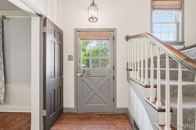 5 Frederick Lane, Glendale, MO 63122