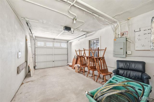 5 Frederick Lane, Glendale, MO 63122