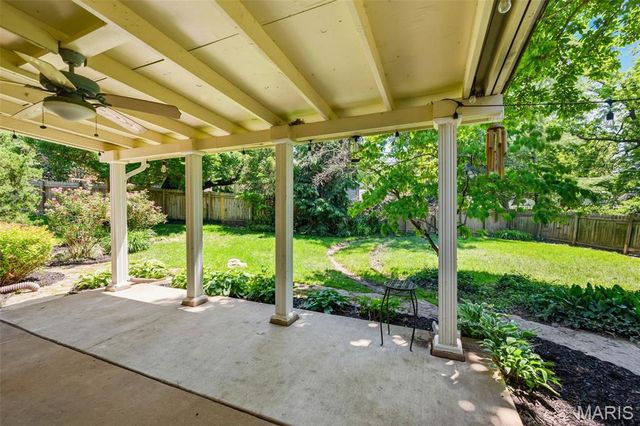 5 Frederick Lane, Glendale, MO 63122