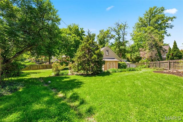 5 Frederick Lane, Glendale, MO 63122