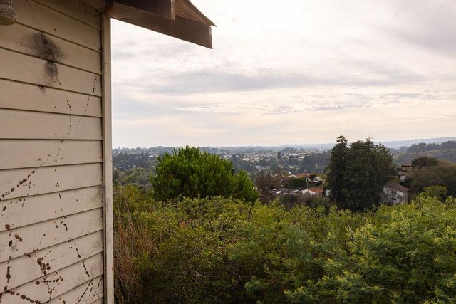 3315 Crestline Way, Soquel, CA 95073