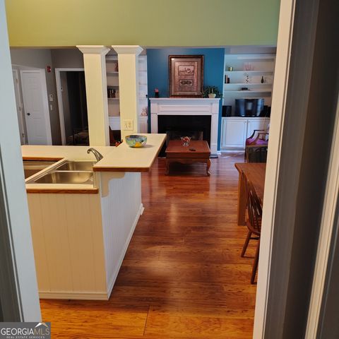 2920 LENORA, Snellville, GA 30039