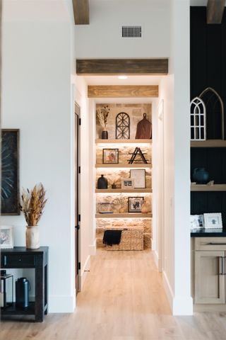 983 FARM HOUSE ROAD, Grand Junction, CO 81505