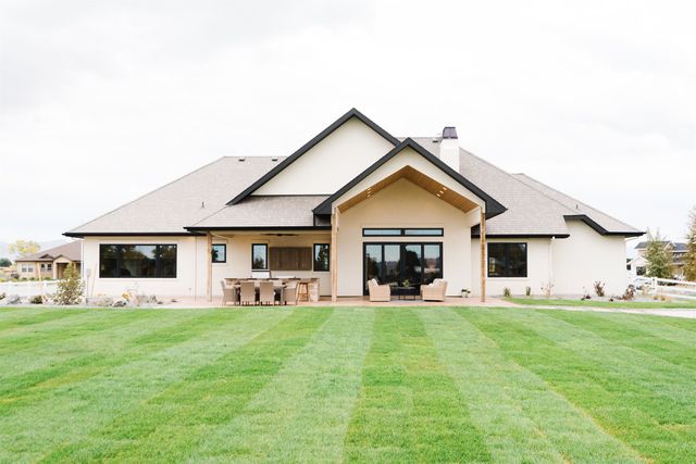 983 FARM HOUSE ROAD, Grand Junction, CO 81505