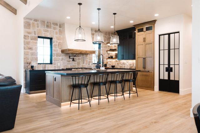 983 FARM HOUSE ROAD, Grand Junction, CO 81505