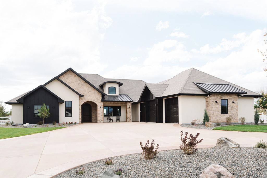 983 FARM HOUSE ROAD, Grand Junction, CO 81505