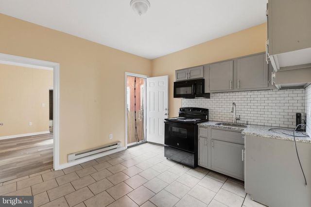 4123 ORCHARD ST, Philadelphia, PA 19124