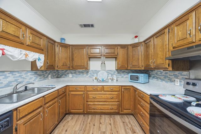 204 W 7th Street, Irving, TX 75060