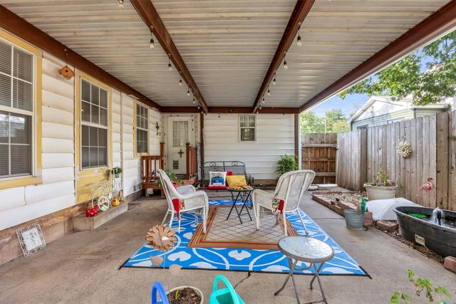 204 W 7th Street, Irving, TX 75060